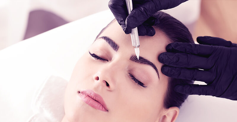 Пудровое напыление бровей